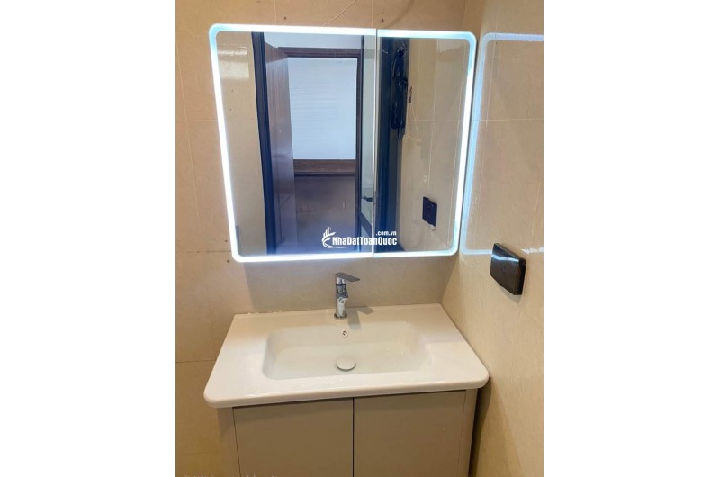 Cho thuê nhà mới, lô góc, thang máy,vỉa hè, 116m2- 4T, Hoàng Quốc Việt_44 Tr